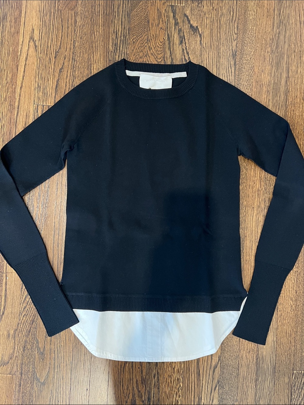 Brochu Walker Black Crewneck Sweater with White Shirttail Hem XS